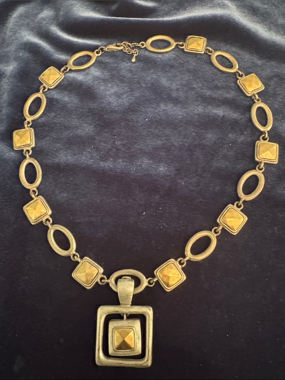 Premier Designs "Fabulous Finds" Two-Tone Matte Gold & Silver Geometric Link